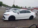 Toyota Camry Le 4T1B11HK3JU017320 photo