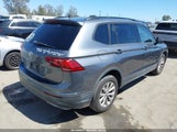 Volkswagen Tiguan 2.0T S 3VV1B7AXXLM033223 fotografie