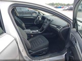 Ford Fusion Se 3FA6P0HD0HR328467 снимка