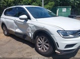 Volkswagen Tiguan 2.0T Se/2.0T Sel 3VV3B7AX8JM161160 снимка