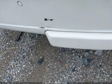 Lincoln Navigator 5LMJJ2H58BEJ08751 снимка