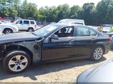 BMW 528I xDrive WBA5A7C58FD625392 fotografie