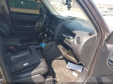 Jeep Patriot High Altitude 4X4 1C4NJRFB7HD205349 photo