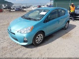 Toyota Prius C Two JTDKDTB34E1079714 снимка