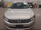 Volkswagen Passat 2.0L Tdi Se 1VWBV7A35FC085644 photo