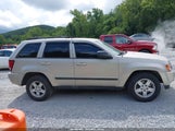 Jeep Grand Cherokee Laredo 1J8GR48K37C596160 снимка