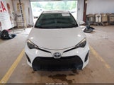 Toyota Corolla Se 5YFBURHE6JP776044 снимка