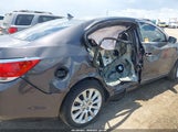 Buick Lacrosse Leather Group 1G4GC5E31DF226018 снимка