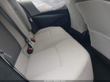 Toyota Corolla Le JTDEPMAE6MJ135700 снимка