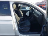 Volkswagen Tiguan 2.0T Se/2.0T Se R-Line Black/2.0T Sel 3VV2B7AX5MM098986 fotografie