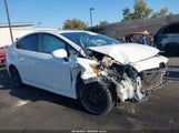 Toyota Prius Two JTDKN3DU1E1780486 снимка