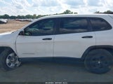 Jeep Cherokee Sport 1C4PJMAB4EW317559 снимка
