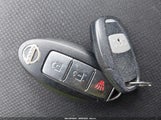 Nissan Rogue Sv JN8AS5MV4CW350903 снимка