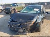 Toyota Corolla Le JTDEPMAE7NJ202113 снимка
