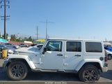 Jeep Wrangler Jk Unlimited Altitude 4X4 1C4BJWEG1JL832171 photo