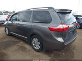 Toyota Sienna Xle 8 Passenger 5TDYZ3DC2HS817588 снимка