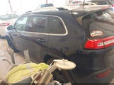 Jeep Cherokee Latitude 1C4PJLCB6GW329772 снимка