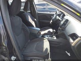 Jeep Cherokee Latitude 1C4PJLCB2FW737264 снимка