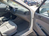 Toyota Camry Le 4T1BE32K23U182979 снимка