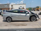 Toyota Prius Four Touring JTDKARFU4H3047305 снимка