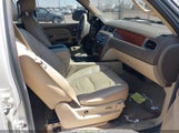 Chevrolet Suburban  Lt1 1GNSKJE33BR334105 снимка