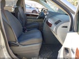 Chrysler Town & Country Touring 2A4RR5D12AR232145 снимка