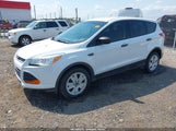 Ford Escape S 1FMCU0F77DUD32694 fotografie