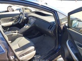 Toyota Prius Four JTDKN3DU1E1752042 снимка