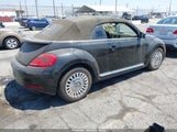 Volkswagen Beetle 1.8T S 3VW517AT3GM800204 fotografie