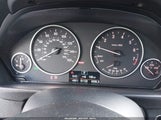 BMW 320I WBA8E1G38HNU16934 снимка