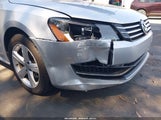 Volkswagen Passat 1.8T Se 1VWBT7A35FC061513 photo