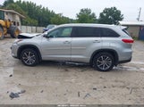 Toyota Highlander Xle 5TDJZRFH3HS437401 снимка