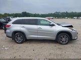 Toyota Highlander Xle 5TDJZRFH3HS437401 снимка