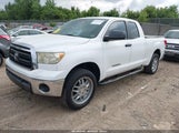 Toyota Tundra Grade 4.6L V8 5TFRM5F14BX030024 fotografie