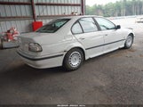 BMW 528Ia WBADM6341XGU01241 снимка