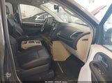 Chrysler Town & Country Touring 2C4RC1BG0GR305884 fotografie