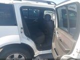 Nissan Pathfinder Se 5N1AR18U65C740421 снимка