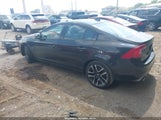 Volvo S60 T5 Dynamic YV126MFL7J2454875 fotografie