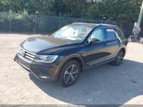 Volkswagen Tiguan 2.0T Se/2.0T Sel 3VV2B7AX4JM157330 снимка