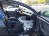 Tesla Model Y Long Range Dual Motor All-Wheel Drive/Rwd 7SAYGDED1RF072568 fotografie