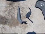 Toyota Camry Le Awd 4T1C11BK8NU070159 photo