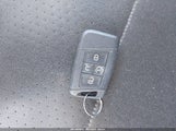 Volkswagen Tiguan 2.0T Se/2.0T Sel 3VV2B7AX1JM002234 снимка