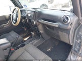 Jeep Wrangler Sport 1J4GA2D15BL641604 снимка