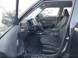 Kia Soul + KNDJP3A5XF7186948 снимка
