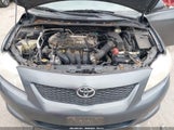 Toyota Corolla Le 2T1BU4EE1AC519929 fotografie