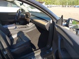 Tesla Model Y Awd/Long Range Dual Motor All-Wheel Drive 7SAYGDEE9PA034329 fotografie