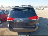 Toyota Sienna Le V6 5TDKK3DC5BS125486 снимка