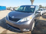 Toyota Sienna Le V6 5TDKK3DC5BS125486 снимка