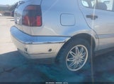 Volkswagen Golf 3VWKB81H9WM133025 снимка