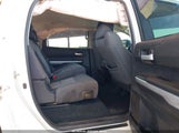 Toyota Tundra Sr5 5.7L V8 5TFDW5F1XGX550725 fotografie